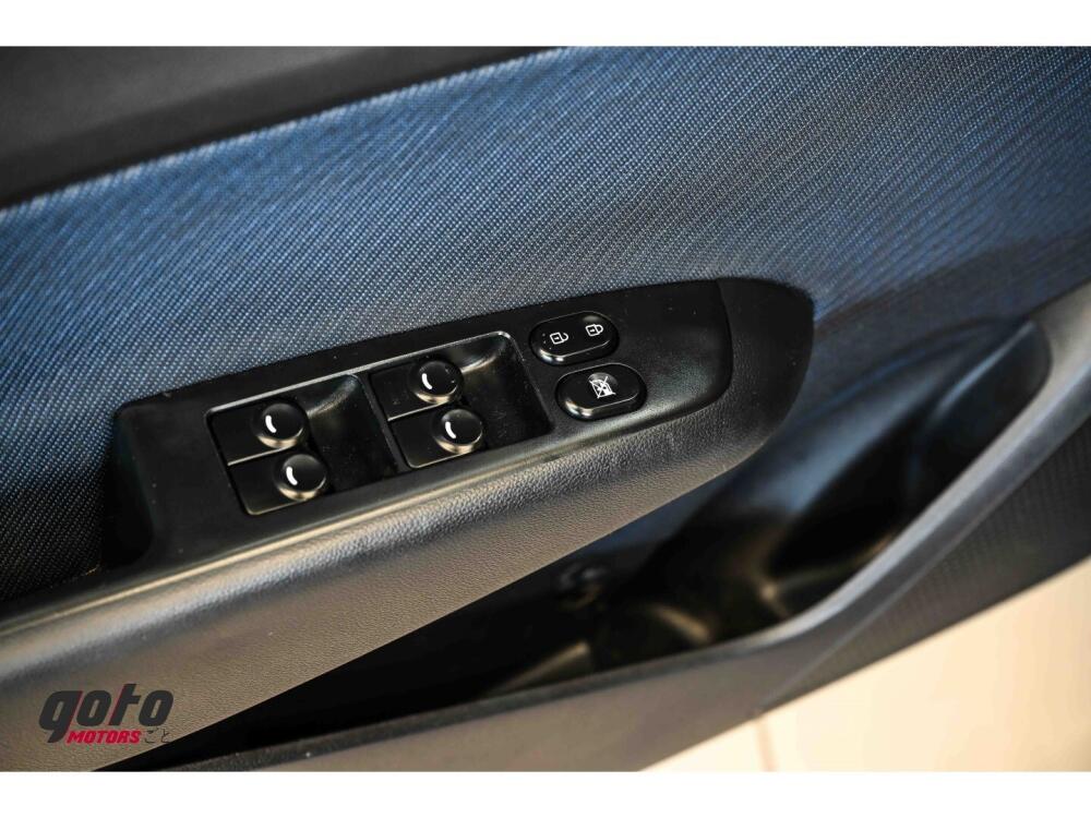 Hyundai HB20 S
