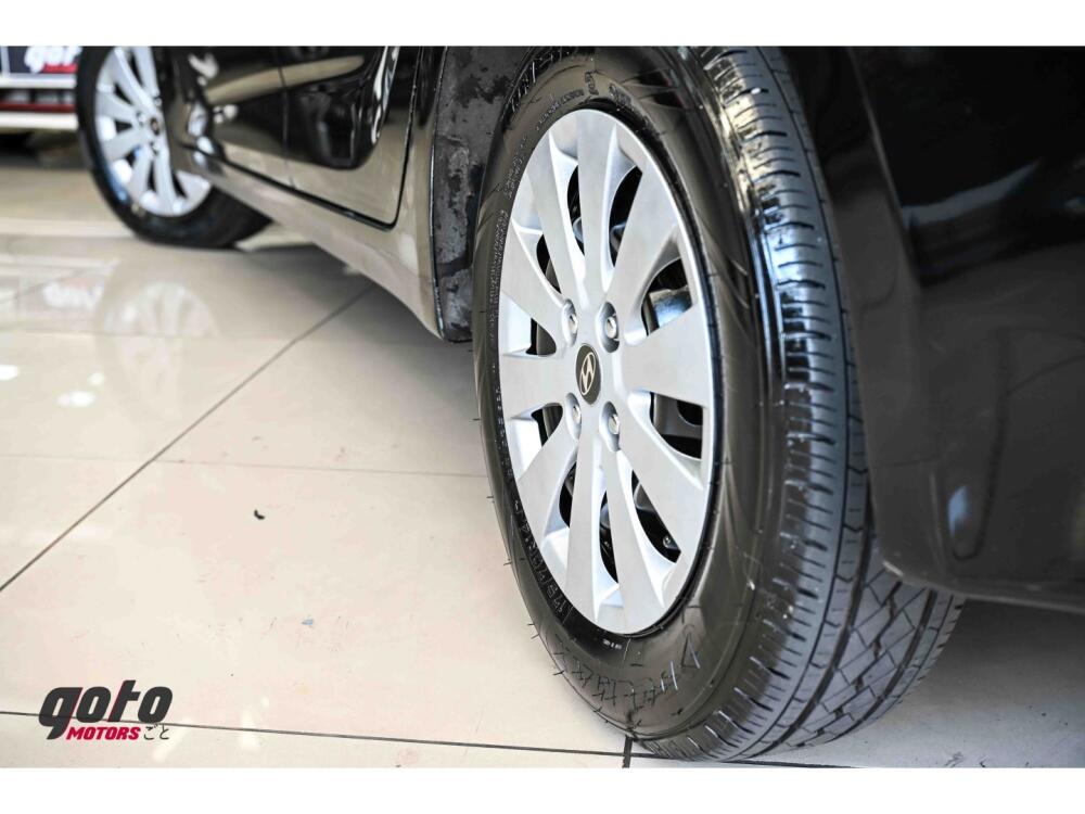 Hyundai HB20 S