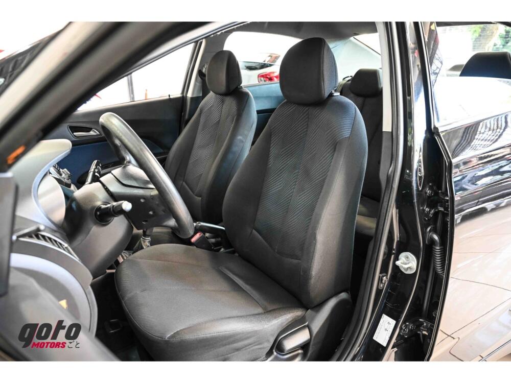Hyundai HB20 S