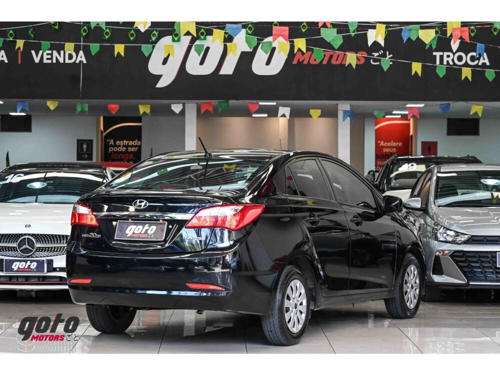 Hyundai HB20 S