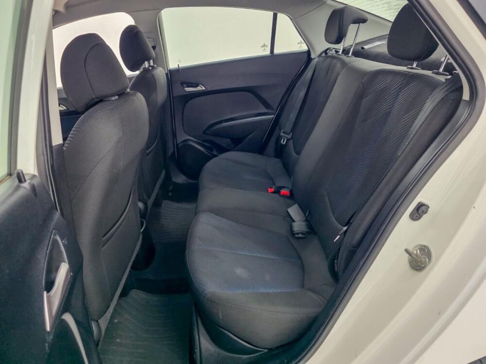 Hyundai HB20 S