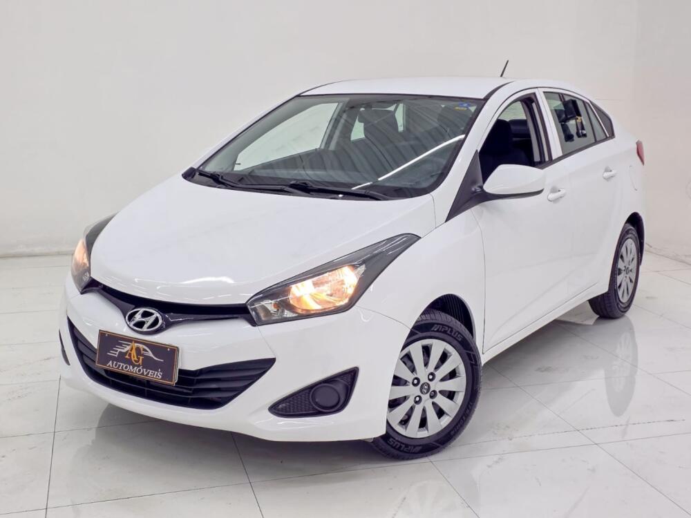 Hyundai HB20 S