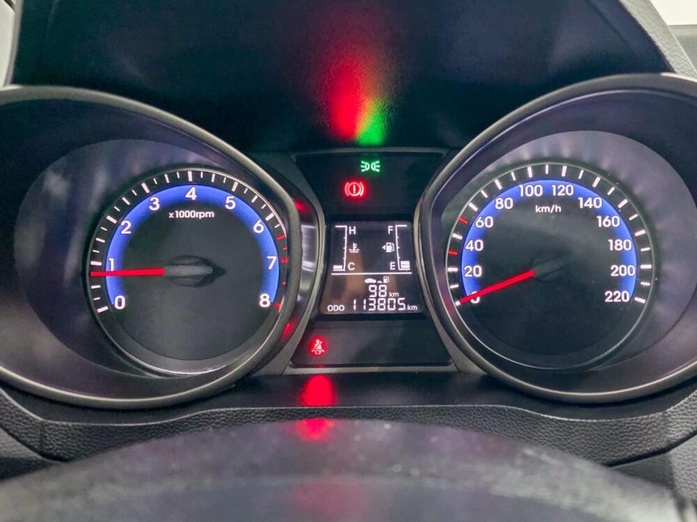 Hyundai HB20 S