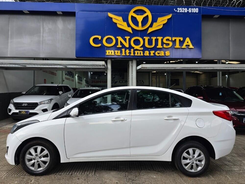 Hyundai HB20 S