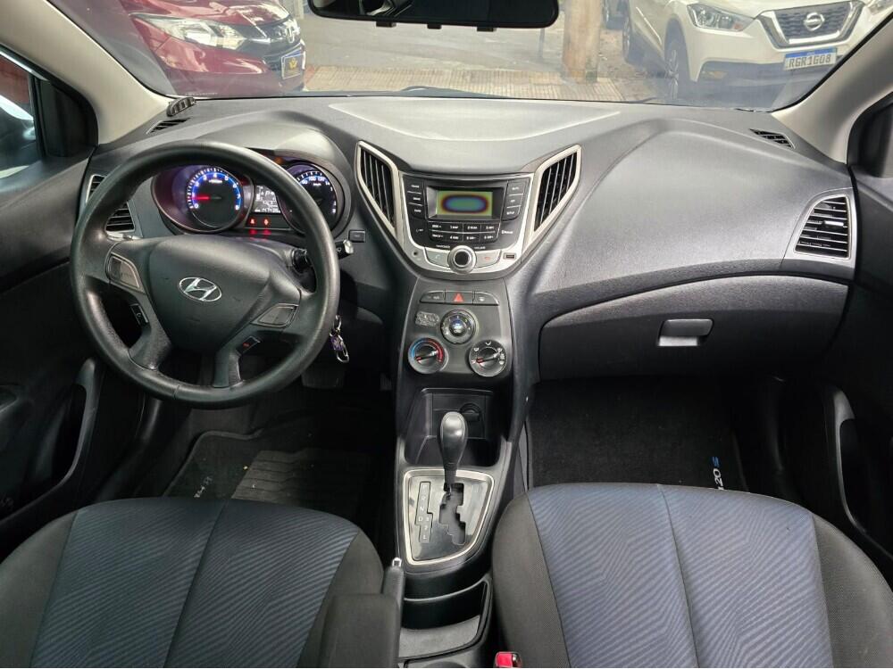 Hyundai HB20 S