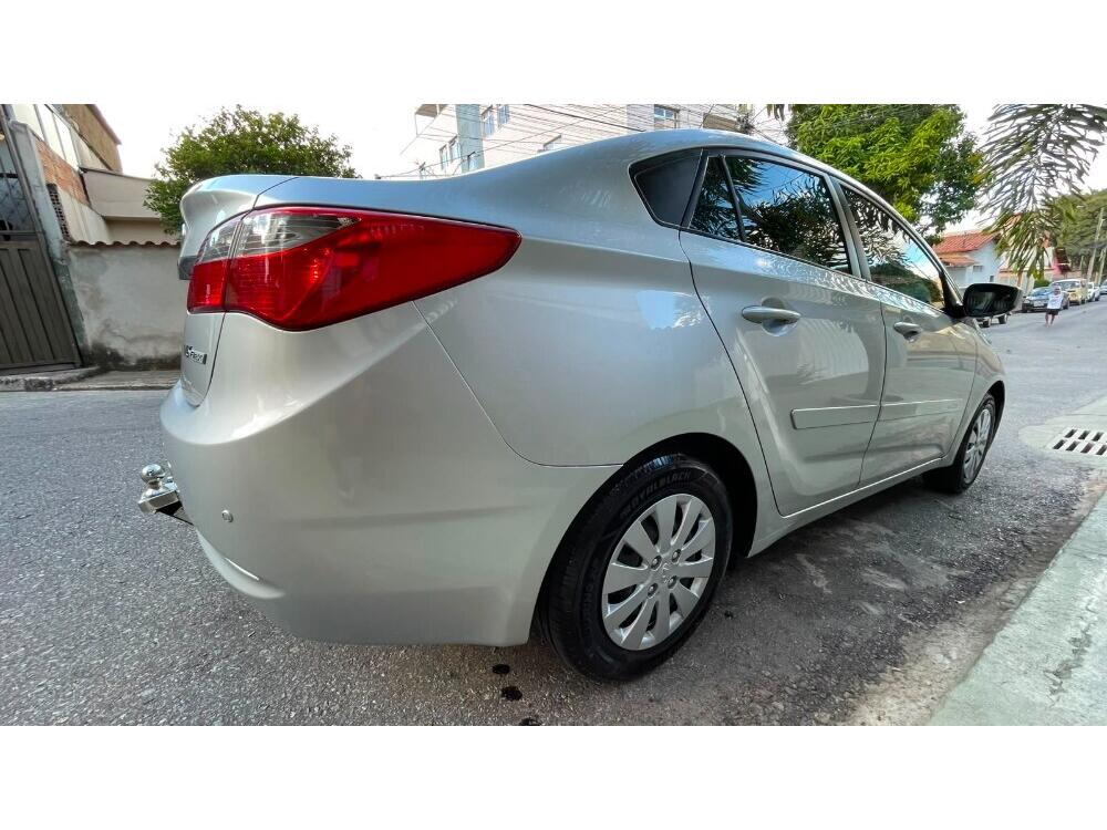 Hyundai HB20 S