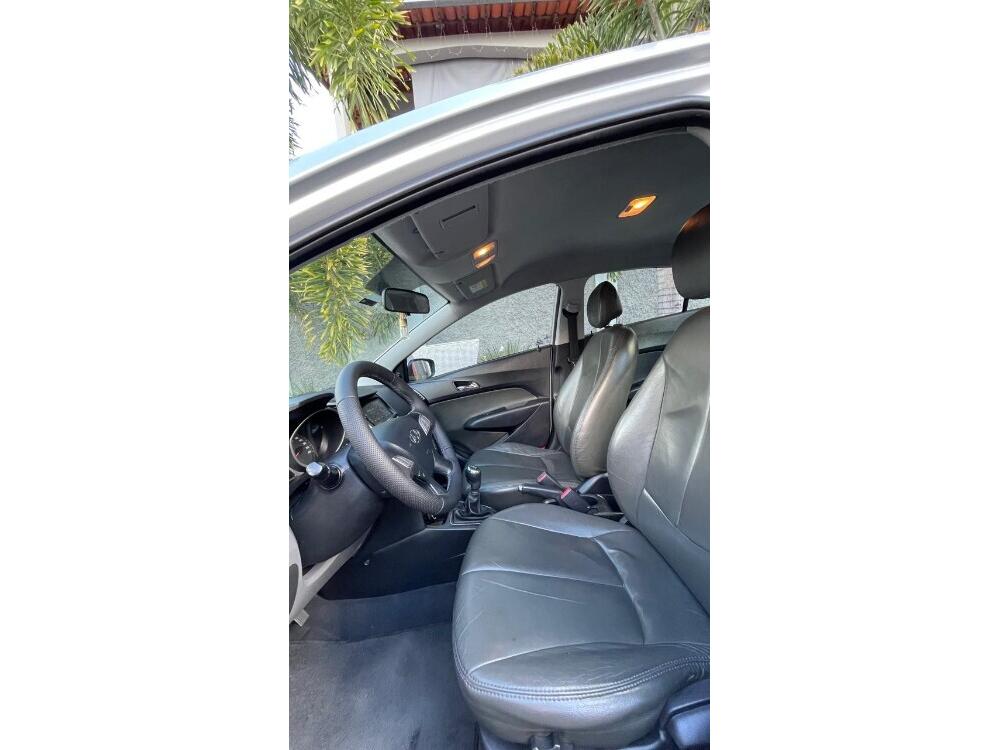 Hyundai HB20 S