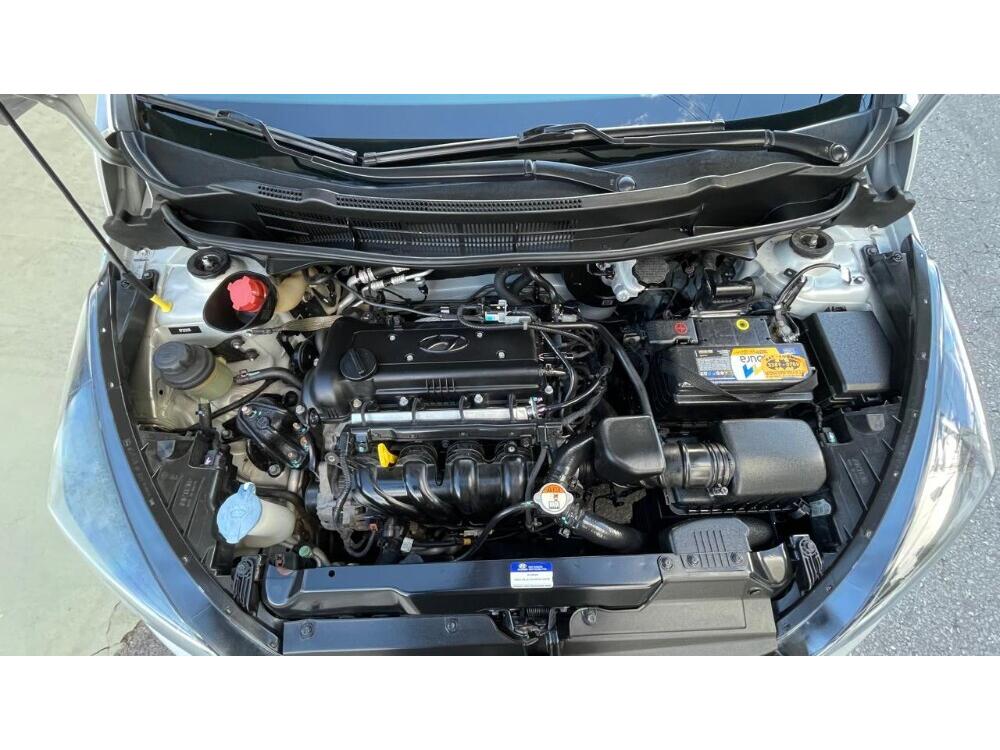 Hyundai HB20 S