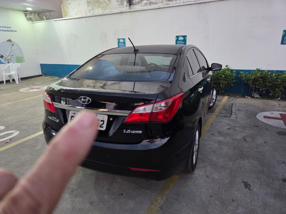 Hyundai HB20 S