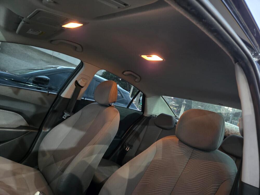 Hyundai HB20 S