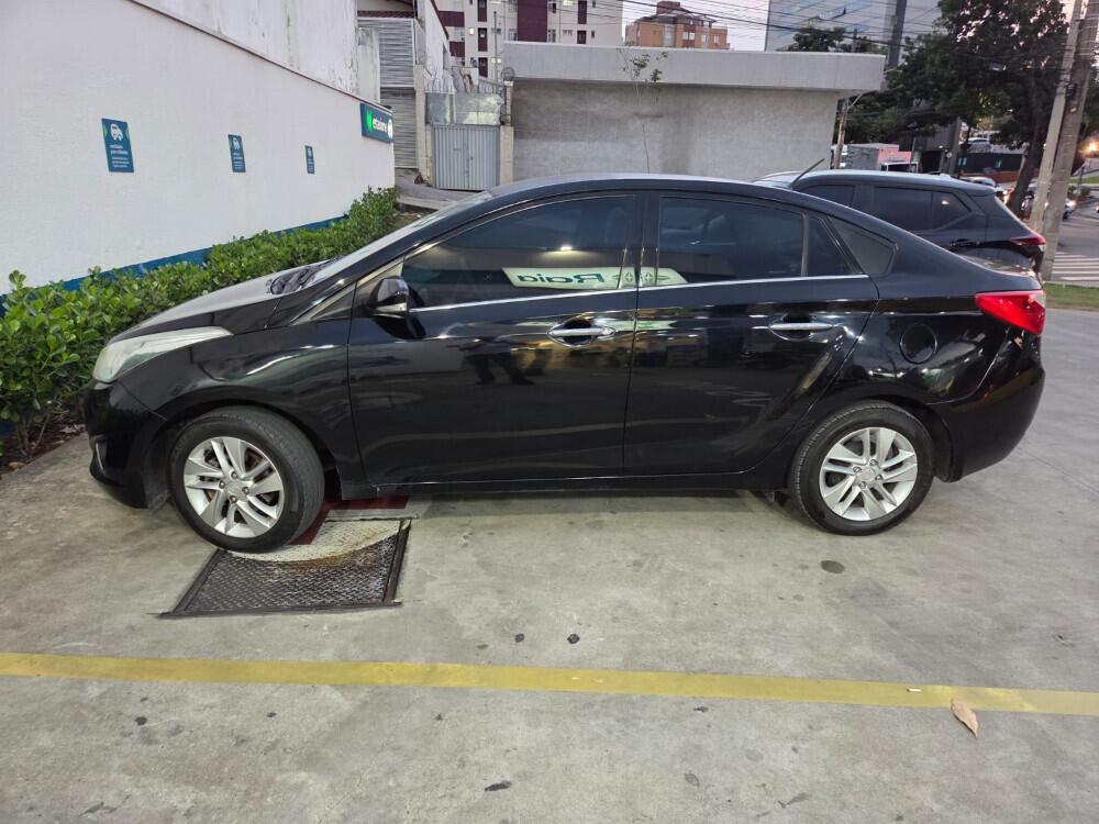 Hyundai HB20 S