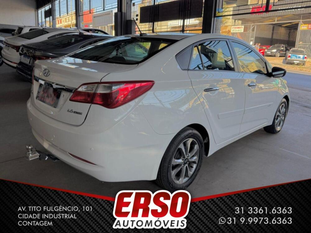 Hyundai HB20 S