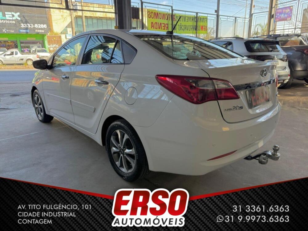 Hyundai HB20 S