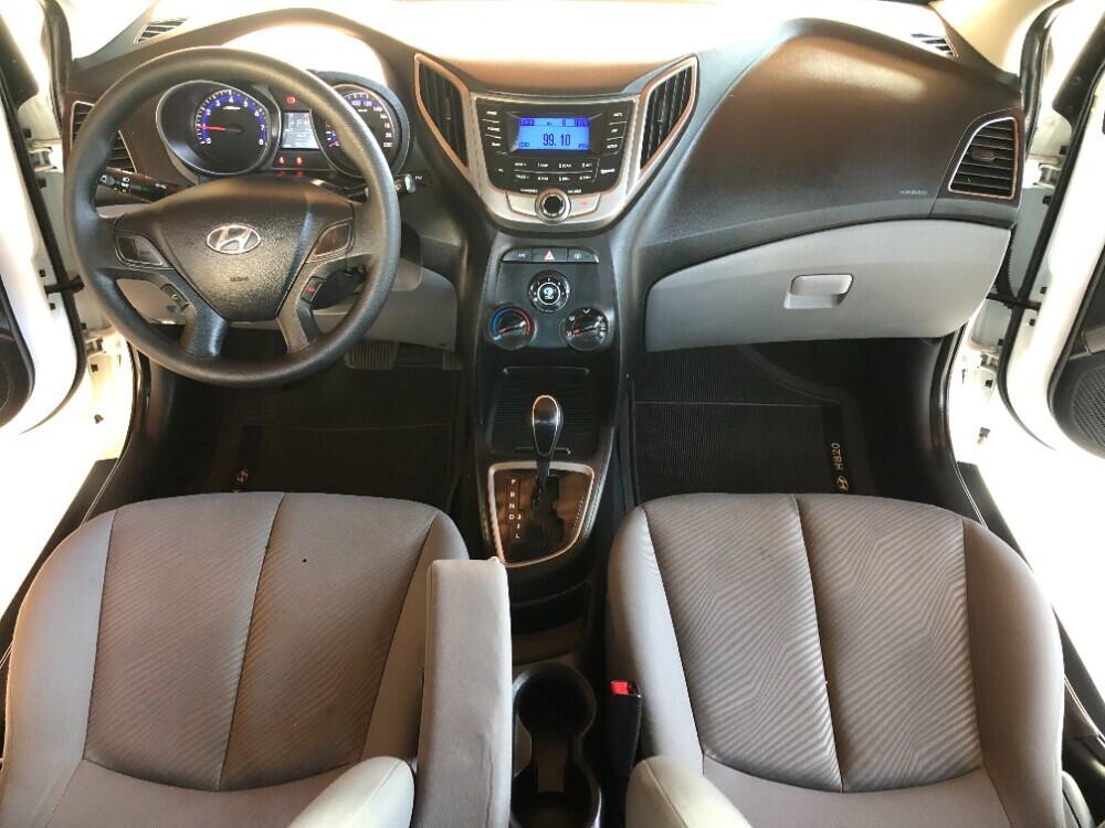 Hyundai HB20 S