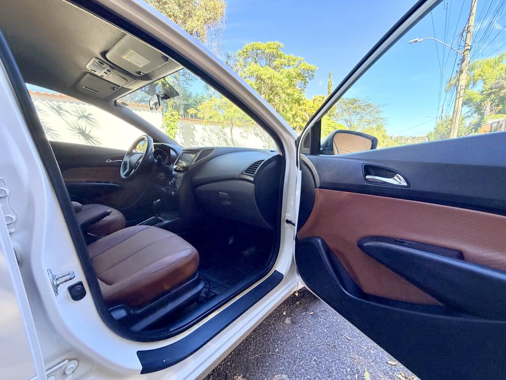 Hyundai HB20 S
