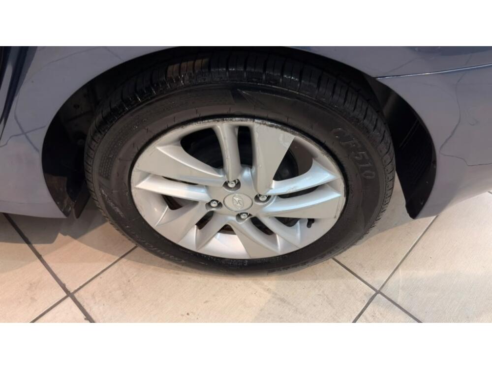 Hyundai HB20 S