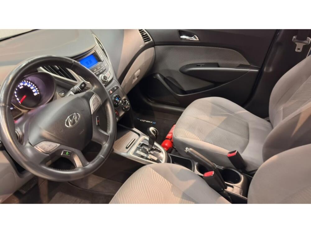 Hyundai HB20 S