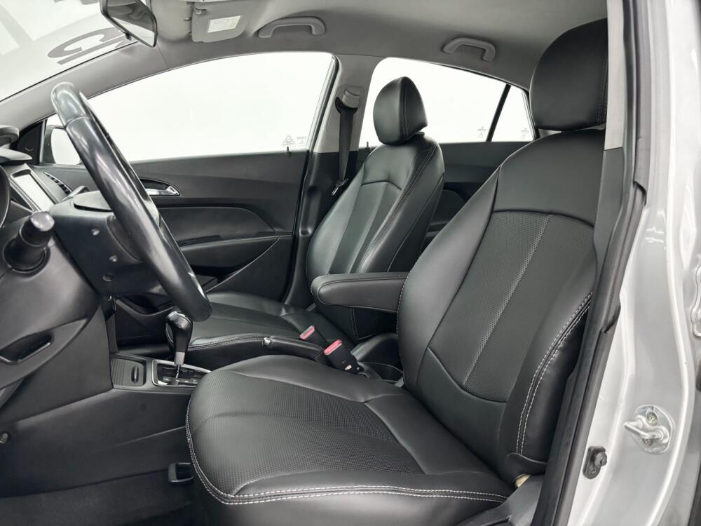 Hyundai HB20 S