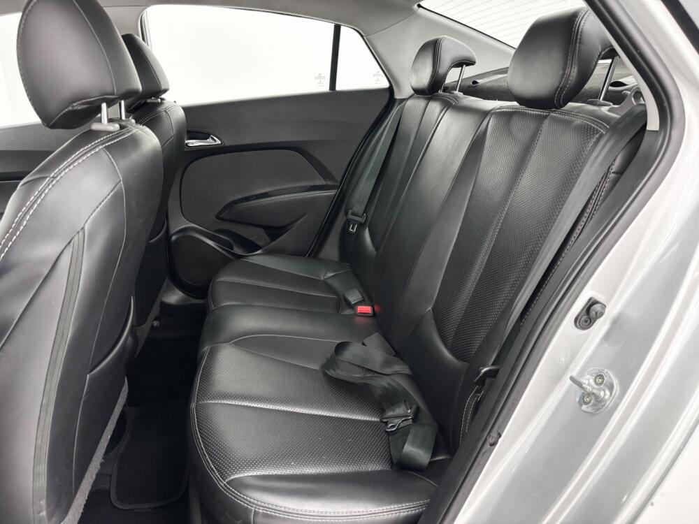 Hyundai HB20 S