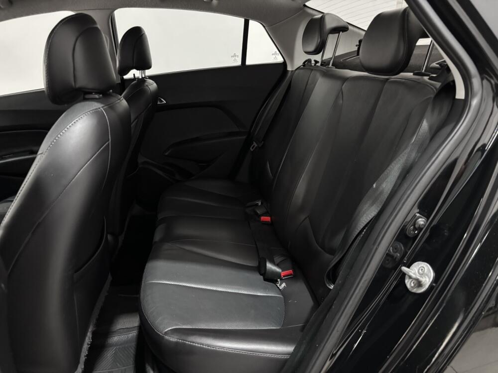 Hyundai HB20 S