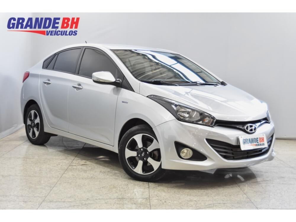 Hyundai HB20 S