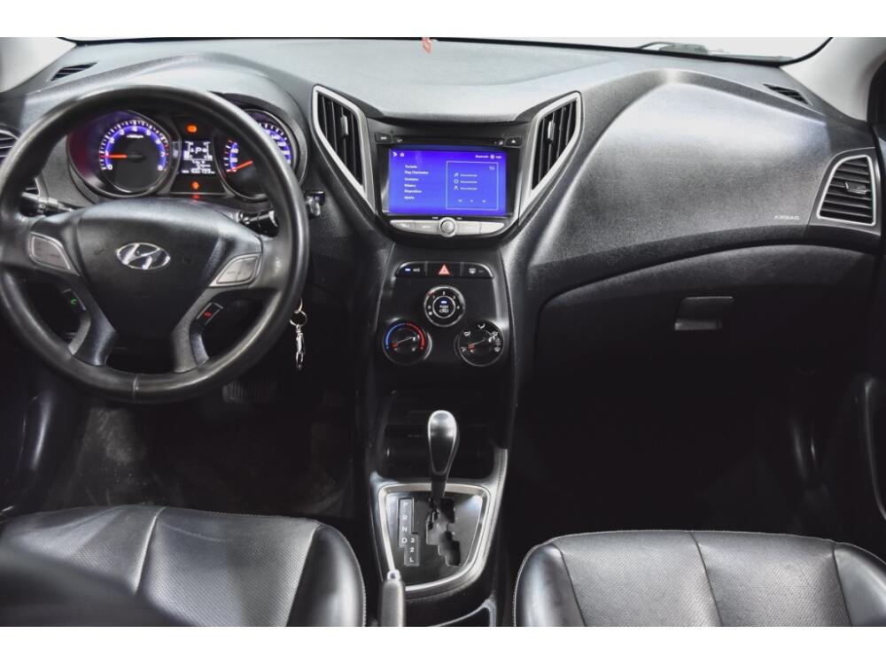 Hyundai HB20 S