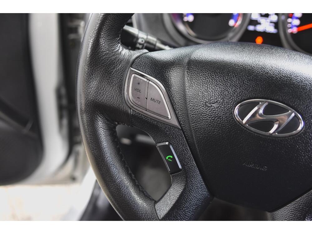 Hyundai HB20 S