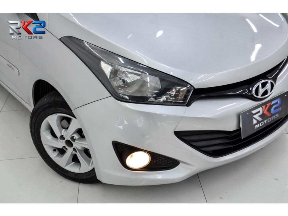 Hyundai HB20 S