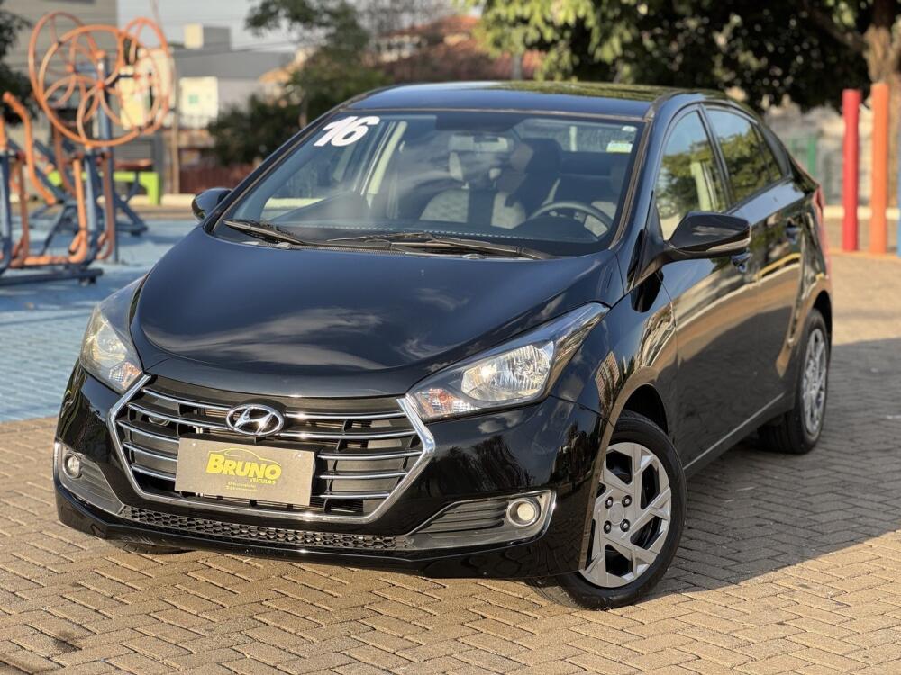 Hyundai HB20 S