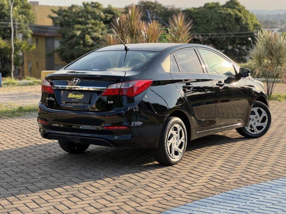 Hyundai HB20 S