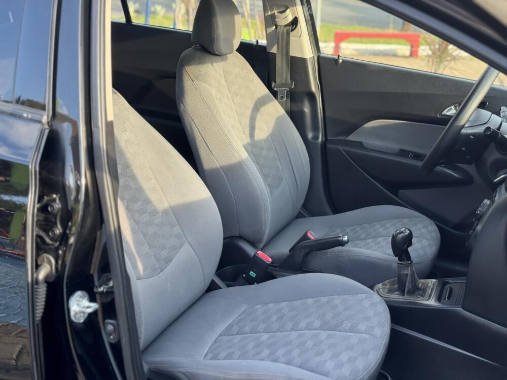Hyundai HB20 S