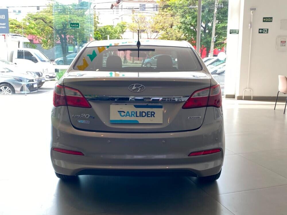 Hyundai HB20 S