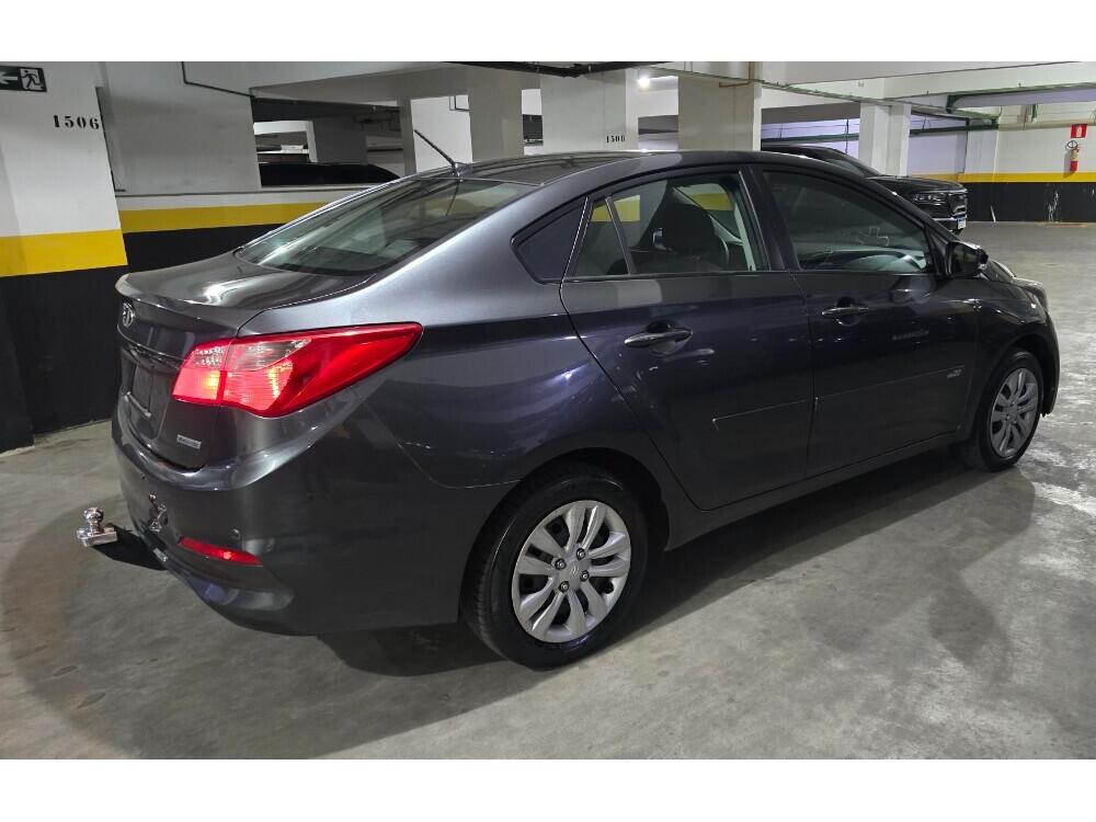 Hyundai HB20 S