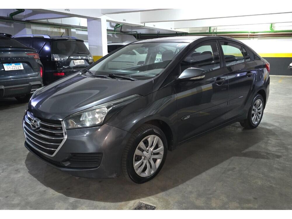 Hyundai HB20 S