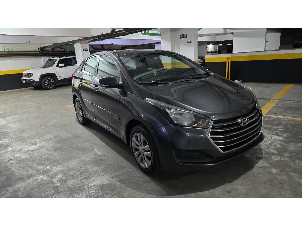 Hyundai HB20 S
