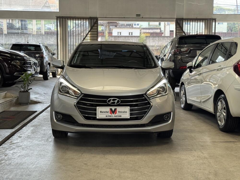 Hyundai HB20 S