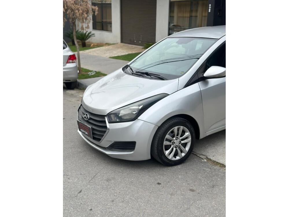Hyundai HB20 S