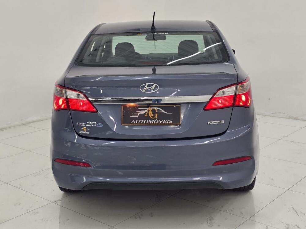 Hyundai HB20 S