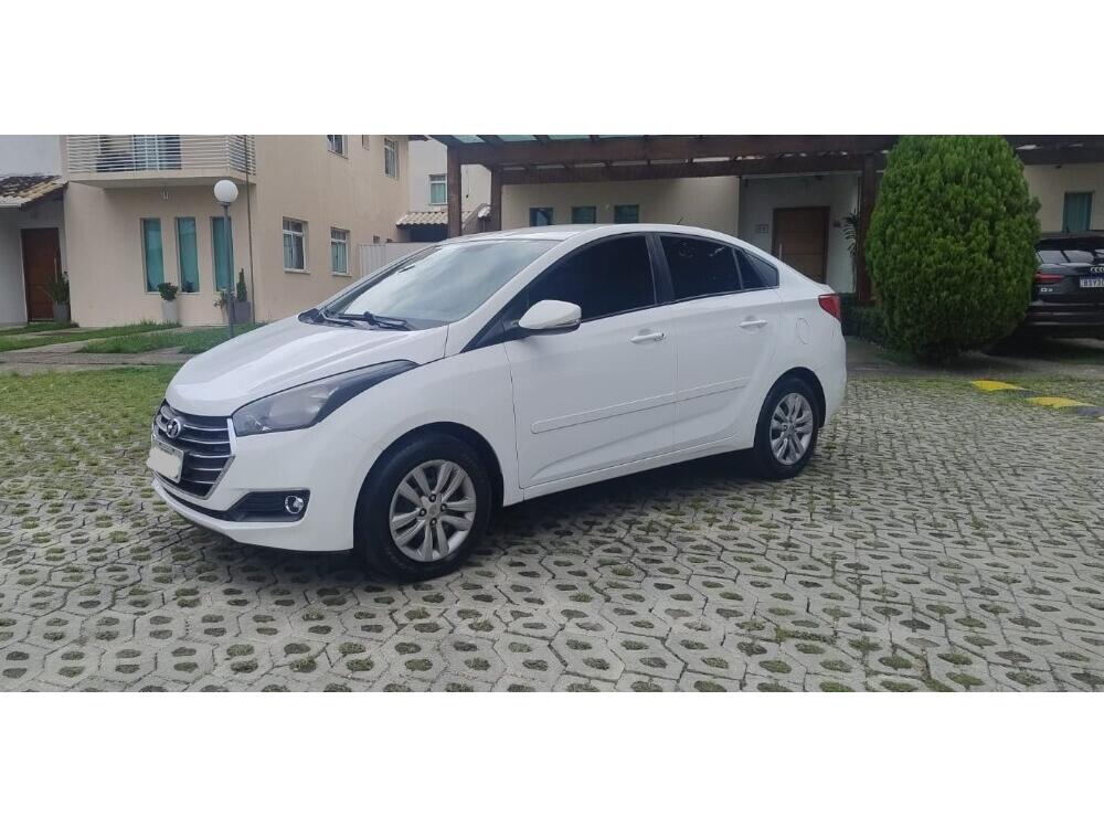 Hyundai HB20 S