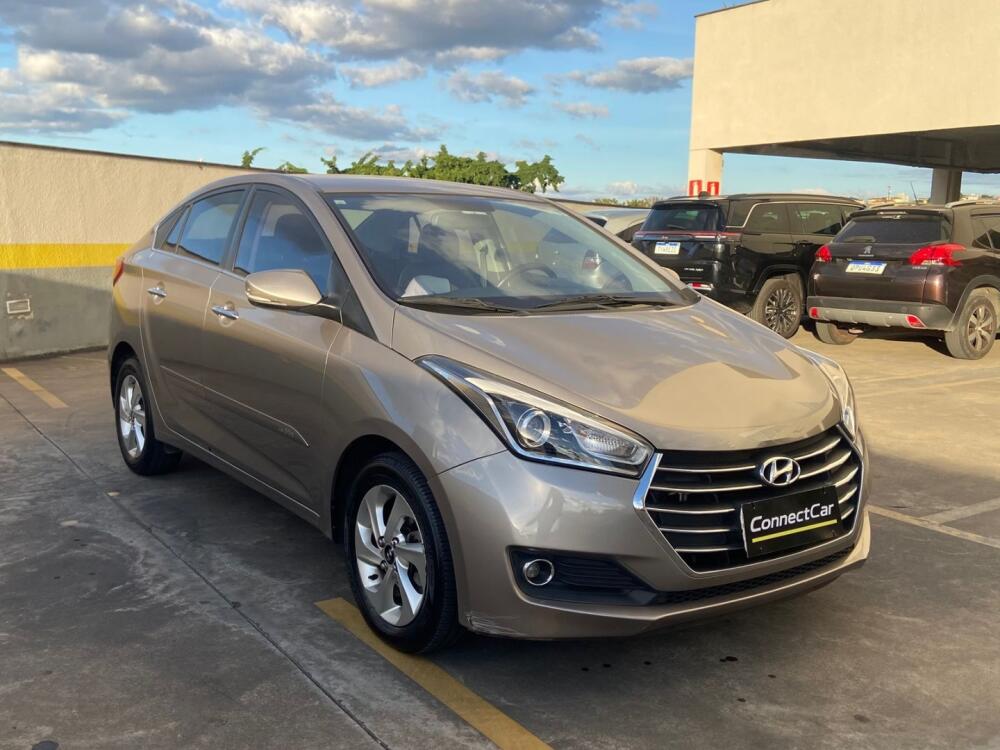 Hyundai HB20 S