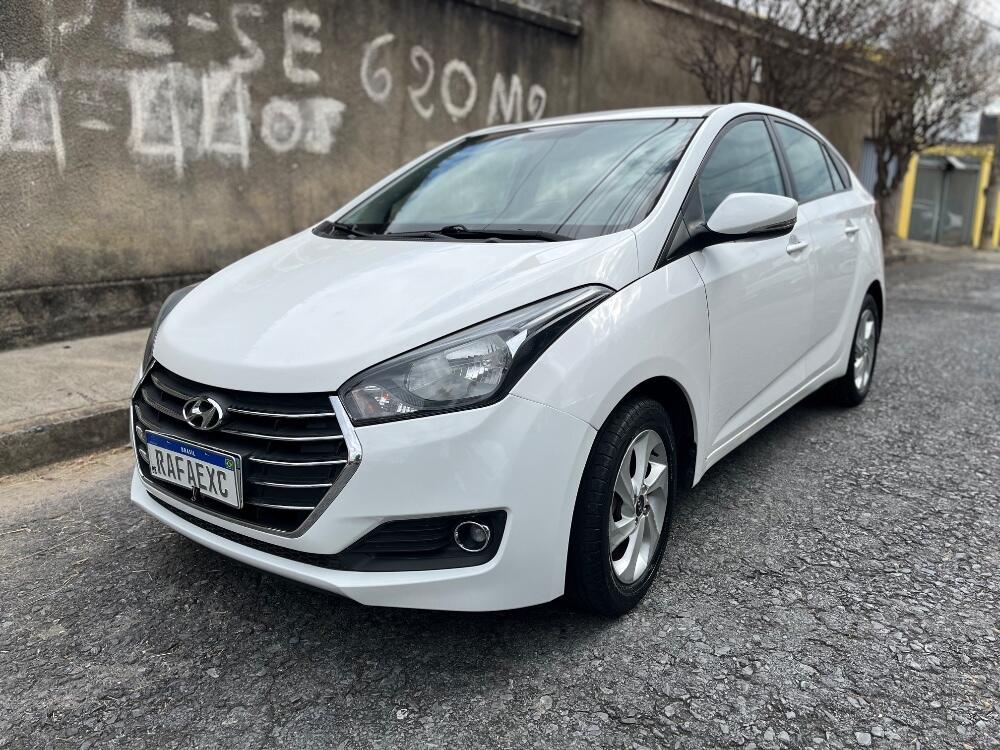 Hyundai HB20 S