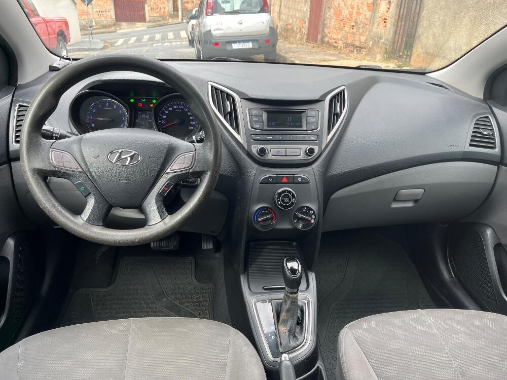 Hyundai HB20 S