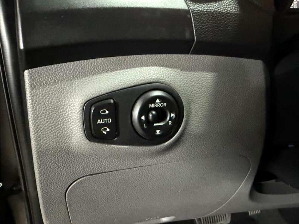 Hyundai HB20 S