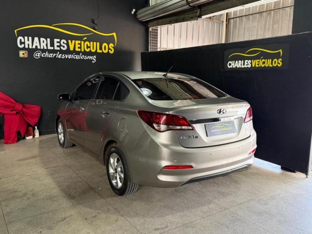 Hyundai HB20 S