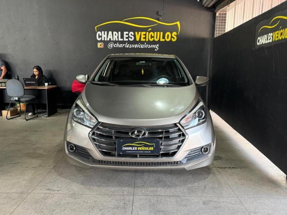 Hyundai HB20 S
