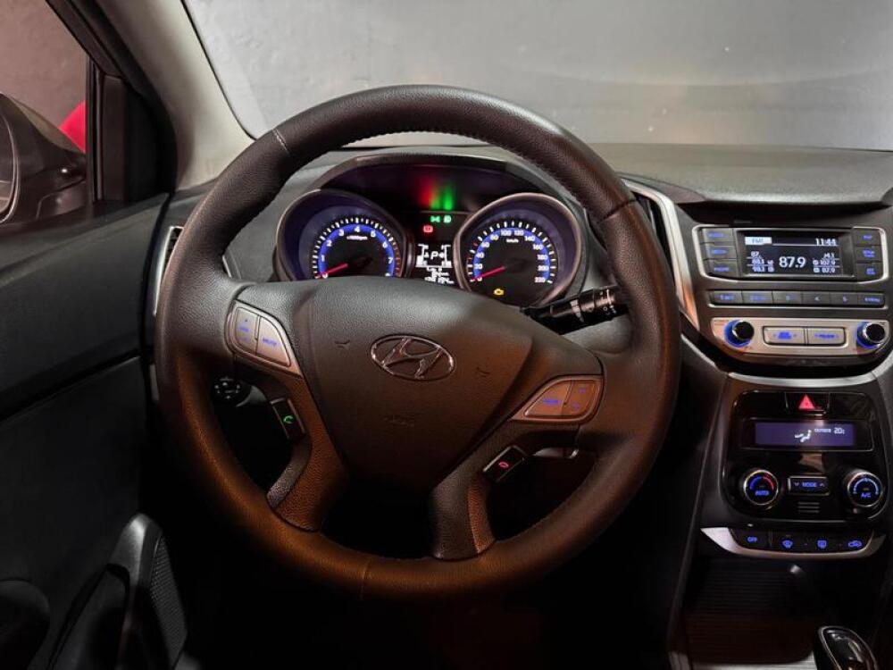 Hyundai HB20 S