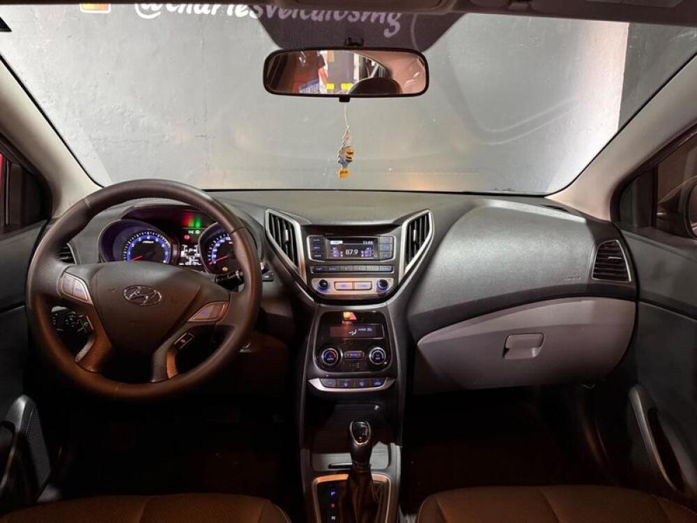 Hyundai HB20 S