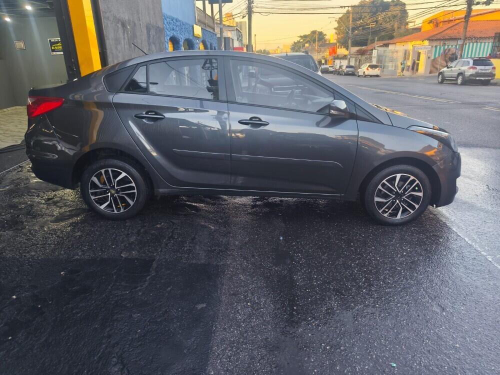 Hyundai HB20 S
