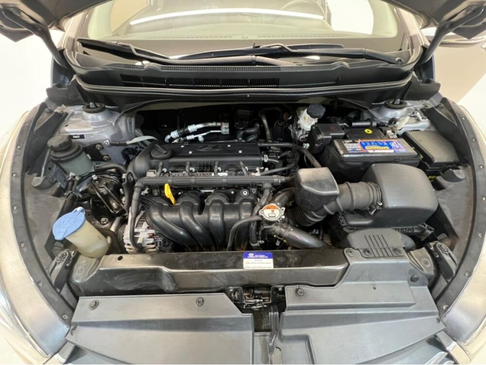 Hyundai HB20 S