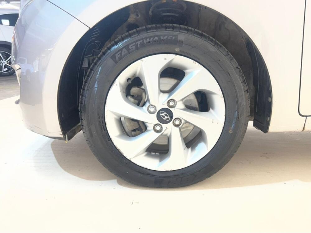 Hyundai HB20 S